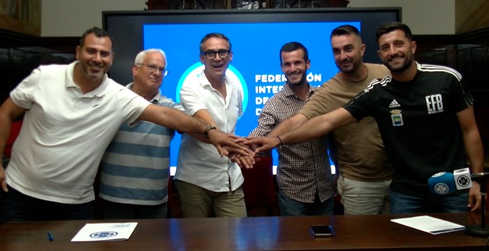 Acuerdo de colaboración de la FIFT con el Ayuntamiento de Los Llanos de Aridane para la temporada 2023/24