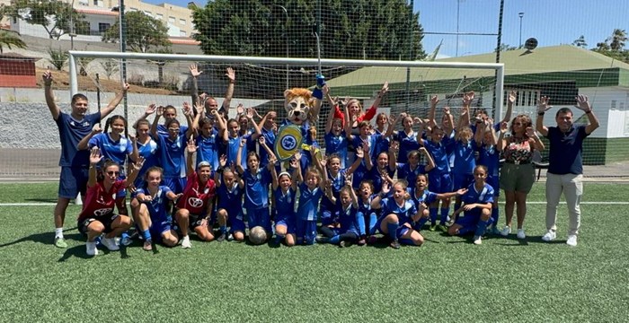 Clausura del I Campus de Fútbol Femenino en Santa Cruz de Tenerife