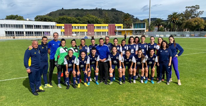La selección canaria sub-15 femenina entrena en el Estadio Francisco Peraza